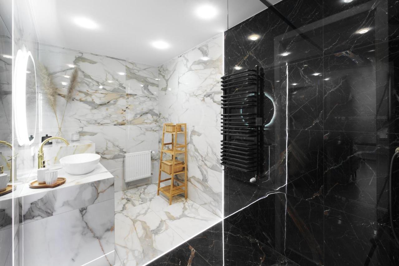 Apartament Widokowy Z Jacuzzi I Sauna Na Wylacznosc - Sikorowka - Dobre Miejsce ヴィスワ エクステリア 写真